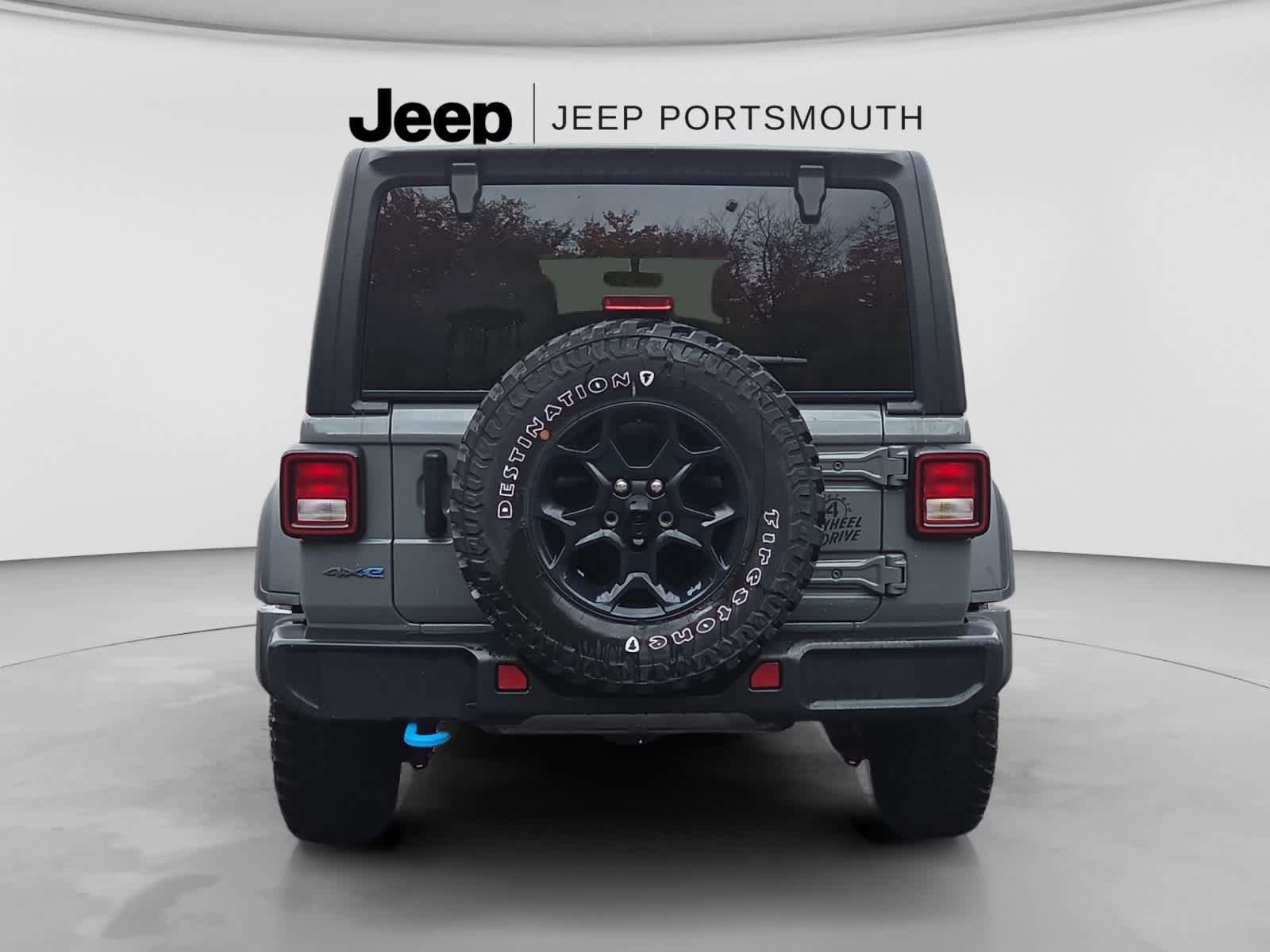 Used 2023 Jeep Wrangler Unlimited AWD/4WD image 12