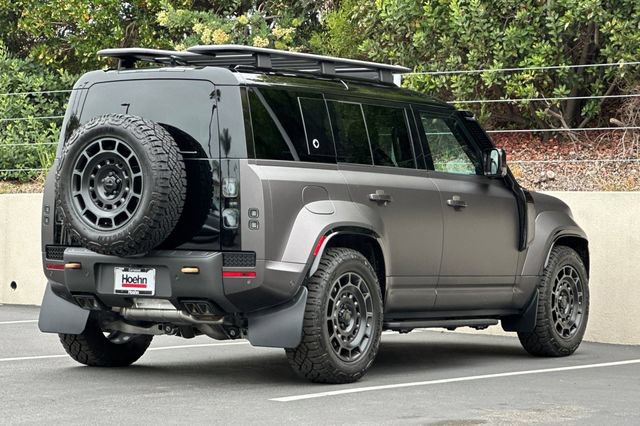 New 2026 Land Rover Defender 110 AWD/4WD image 5