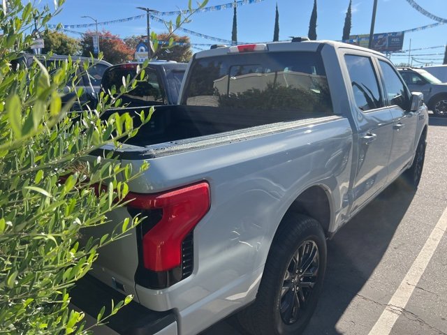 Used 2024 Ford F150 Lightning Platinum image 6