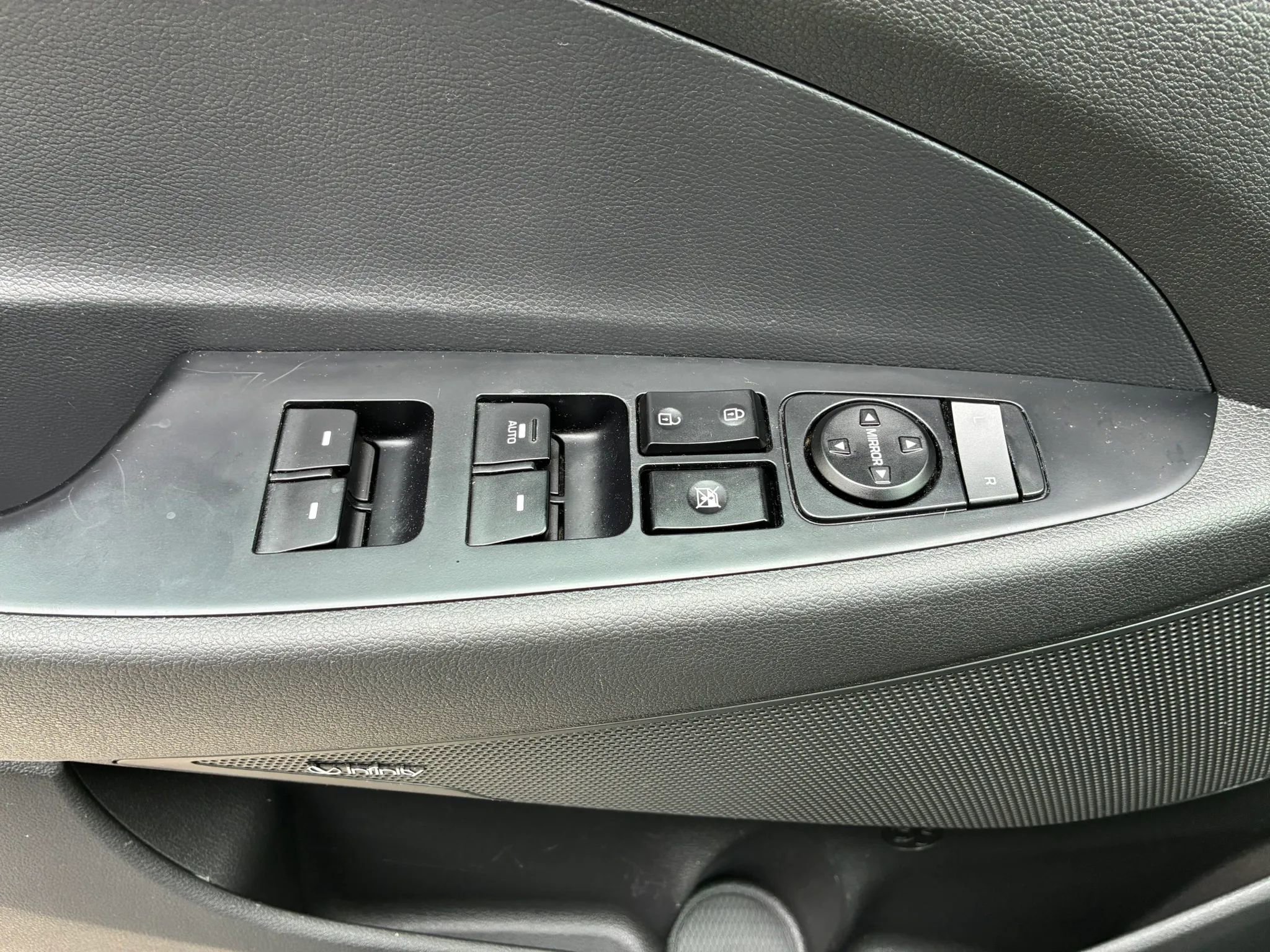 Used 2018 Hyundai Tucson SEL Plus AWD/4WD image 29