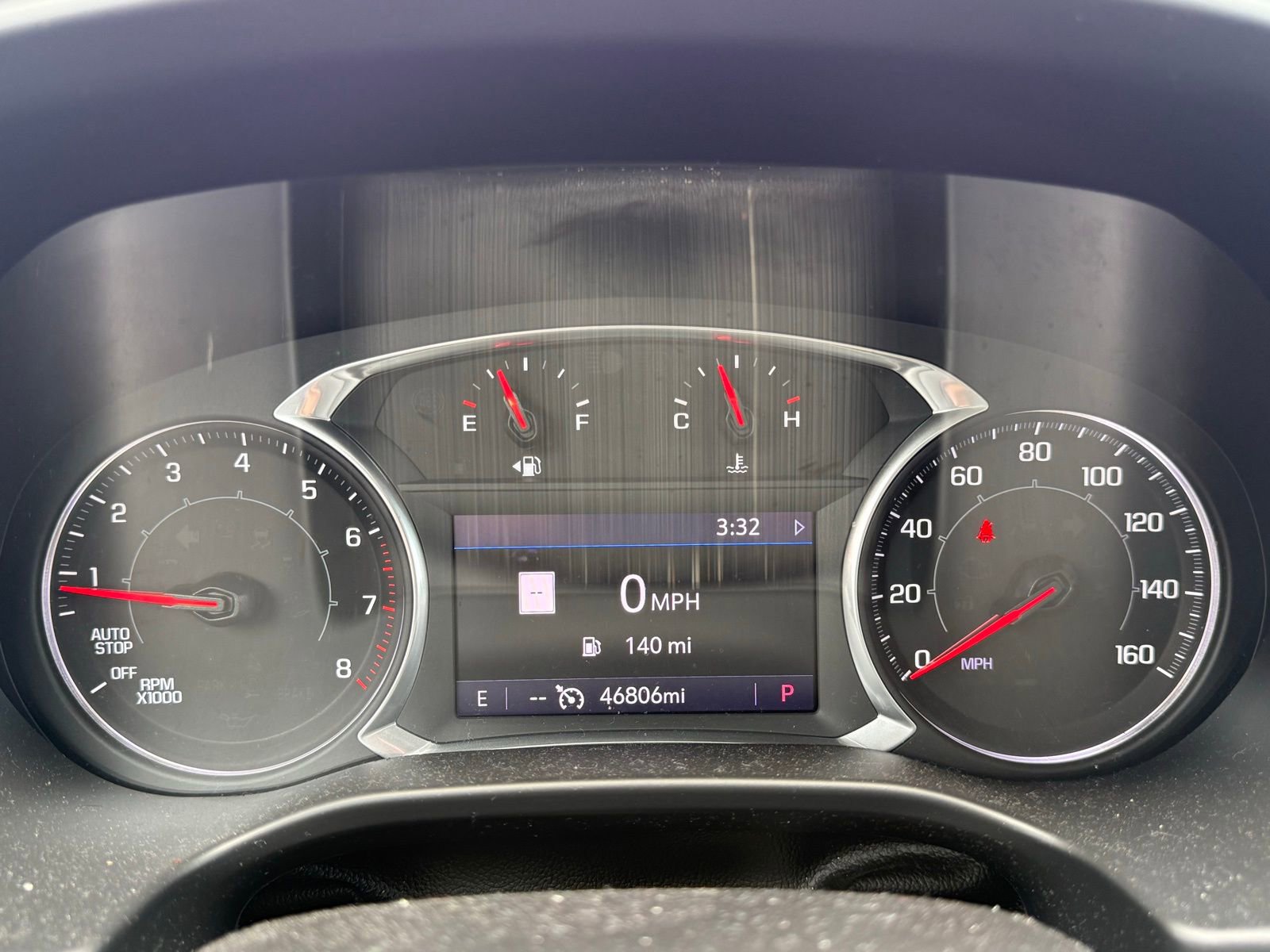 Used 2022 GMC Acadia SLE w/ Driver Convenience Package FWD image 4