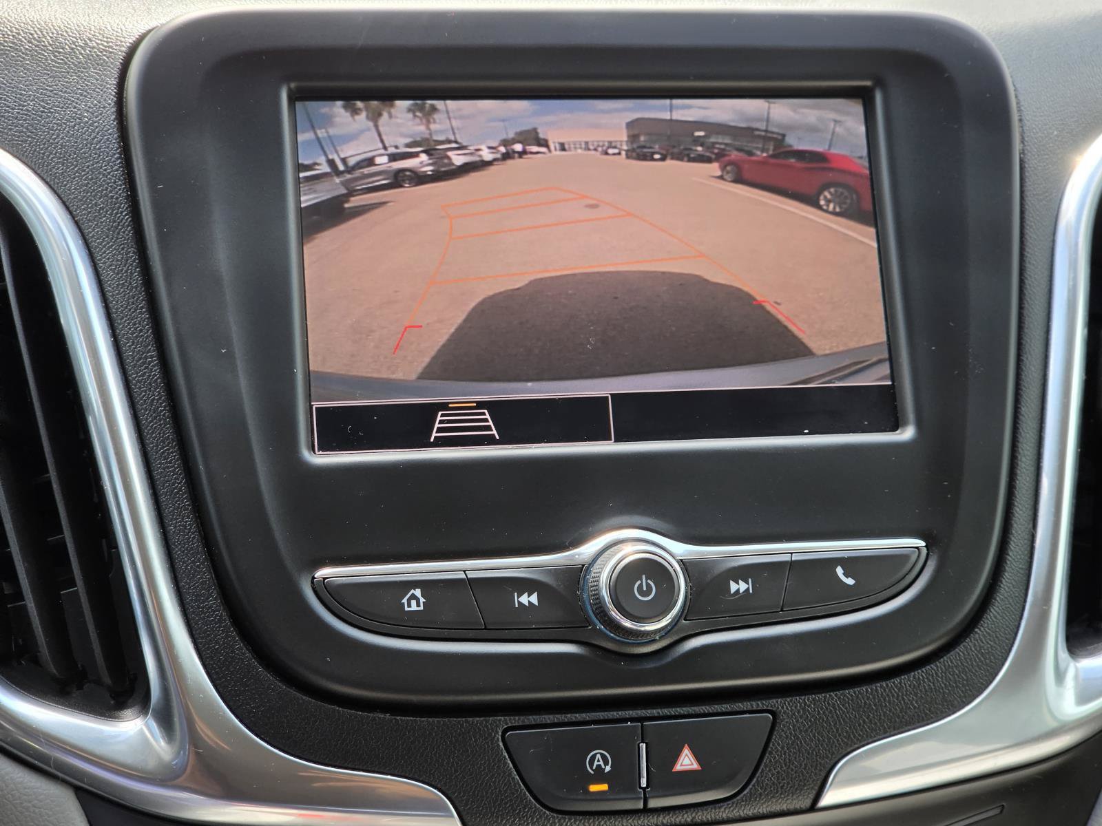 Used 2022 Chevrolet Equinox LS w/ LS Convenience Package FWD image 22