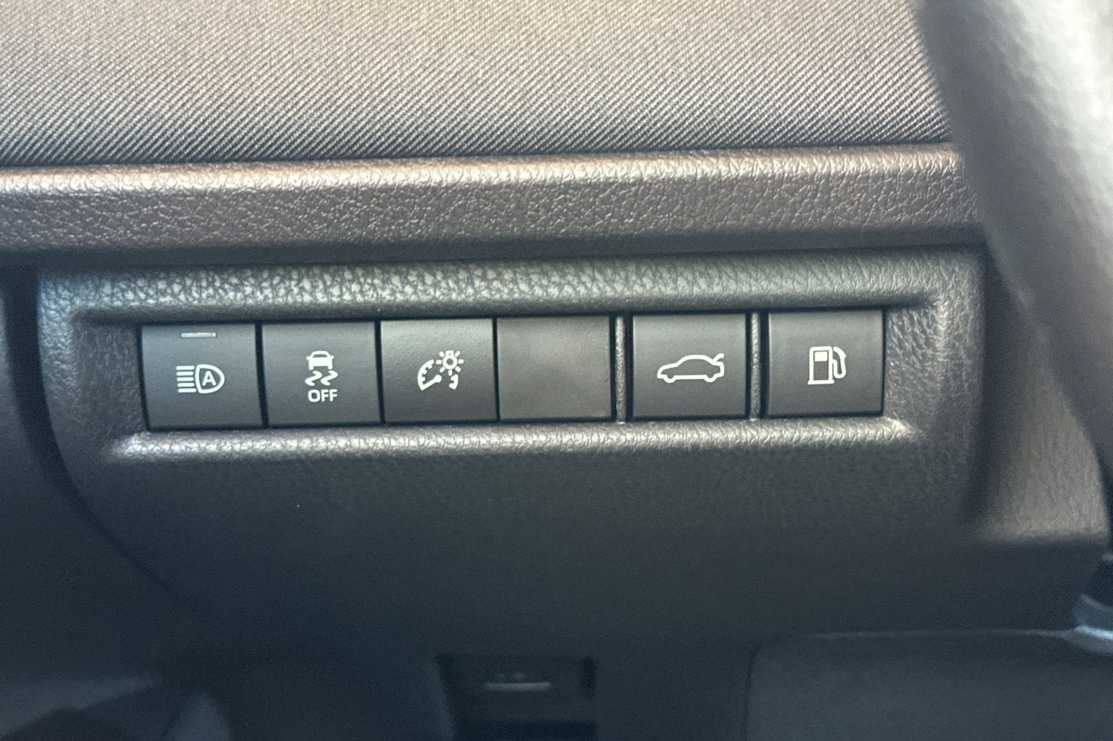 New 2026 Toyota Camry LE FWD image 26