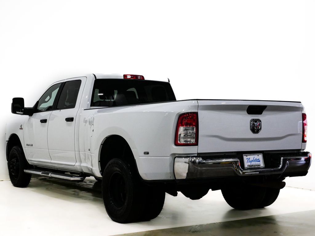Used 2024 RAM 3500 Big Horn AWD/4WD image 7