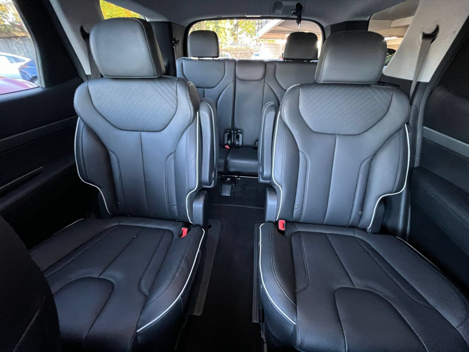 Used 2025 Hyundai Palisade SEL FWD image 41
