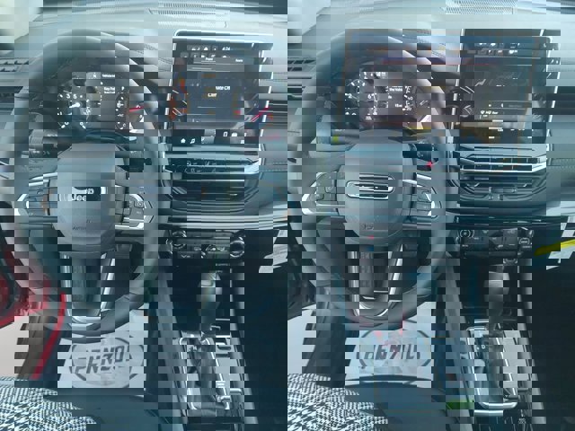 New 2026 Jeep Compass Latitude image 10