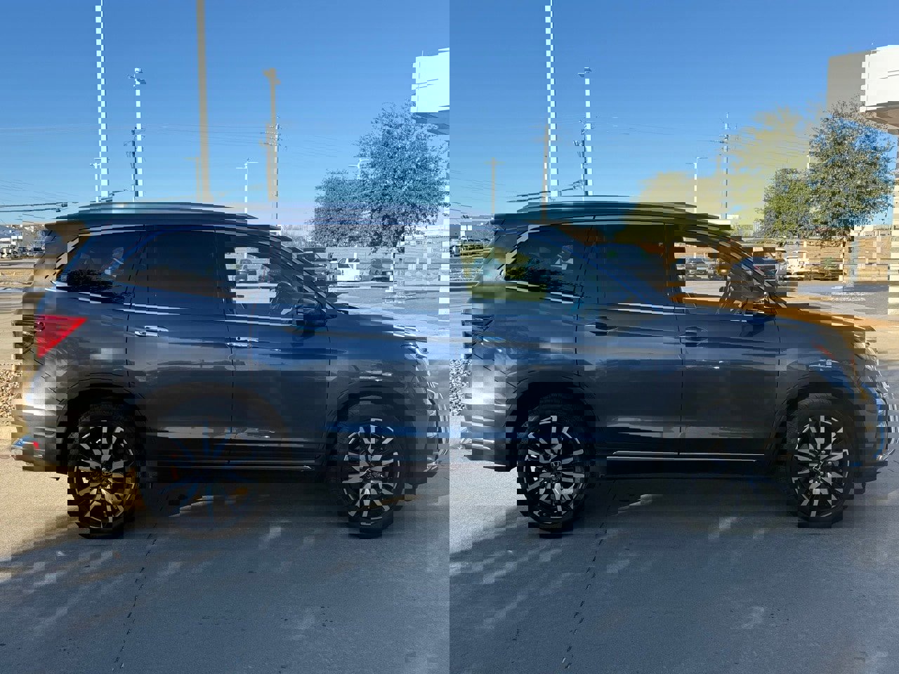 Used 2019 Honda Pilot Touring image 8