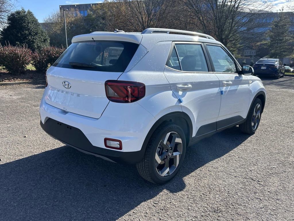 New 2026 Hyundai Venue SEL image 7