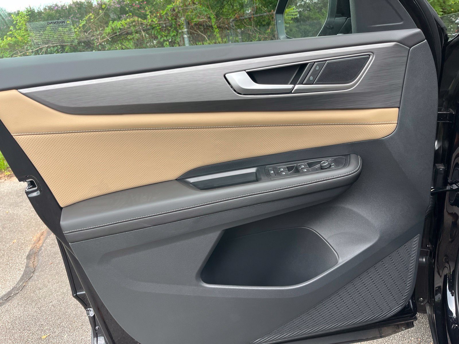 New 2026 Volkswagen Atlas Cross Sport SE FWD image 7