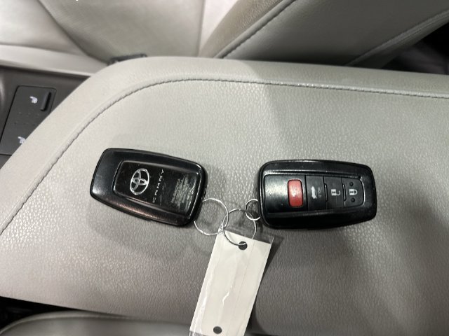Used 2023 Toyota Camry XLE FWD image 26