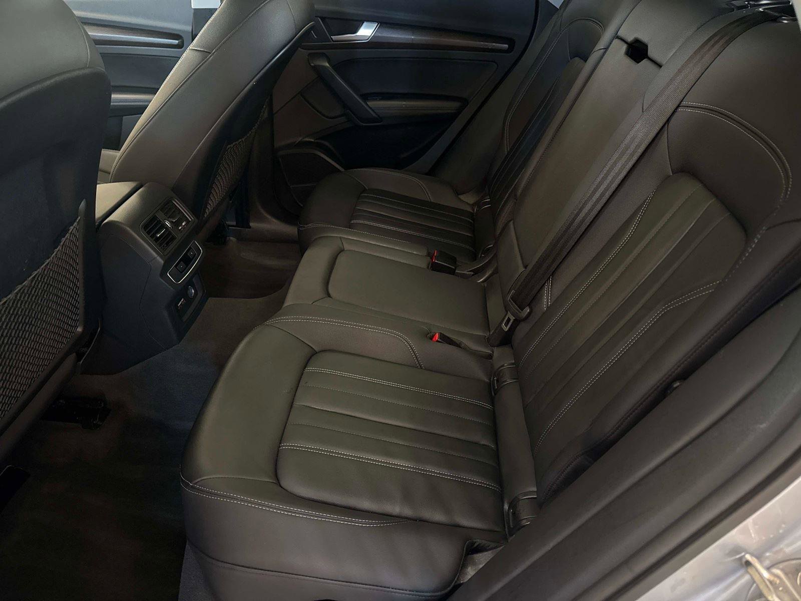 Used 2023 Audi Q5 Premium Plus w/ Premium Plus Package image 13