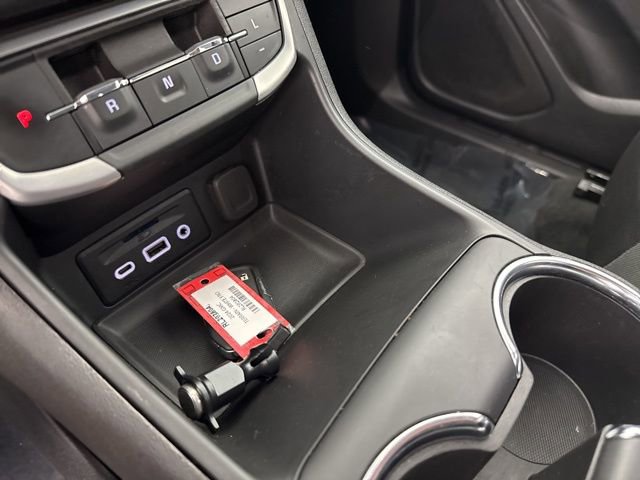 Used 2024 GMC Terrain SLT image 29