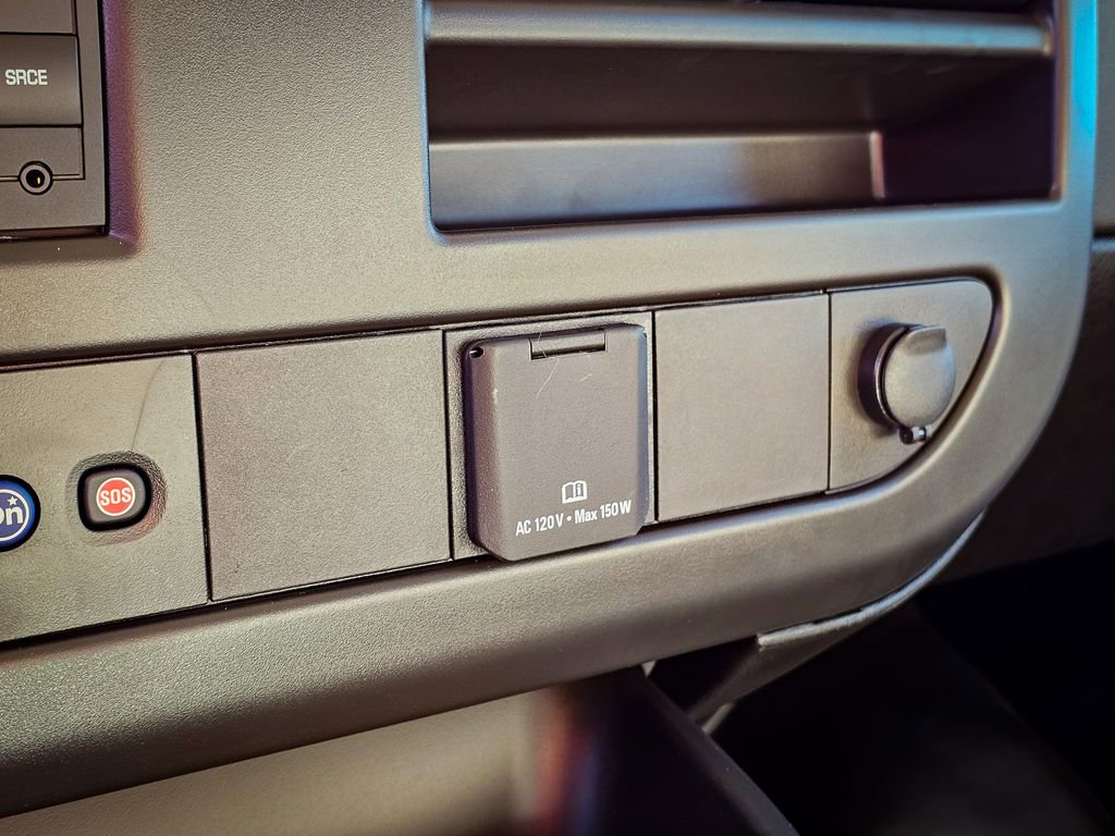New 2025 GMC Savana 3500 Extended w/ Driver Convenience Package image 22