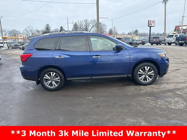 Used 2020 Nissan Pathfinder S AWD/4WD image 2