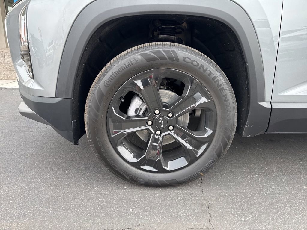 New 2026 Chevrolet Equinox LT w/ Convenience Package II FWD image 10
