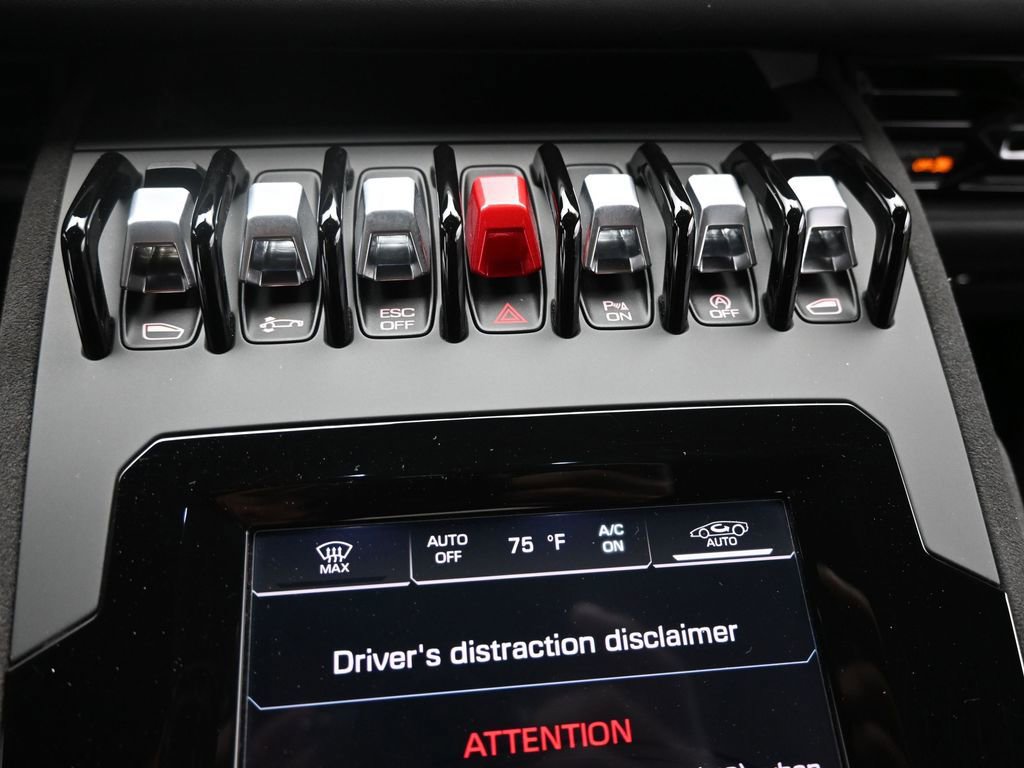 Used 2023 Lamborghini Huracan Tecnica image 23