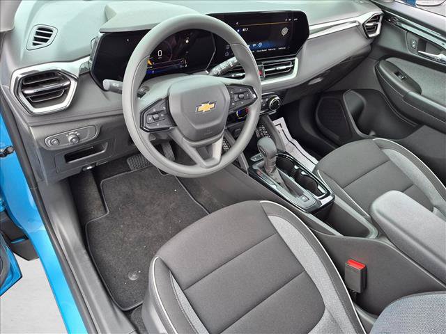 New 2026 Chevrolet TrailBlazer LT w/ Driver Confidence Package FWD image 3