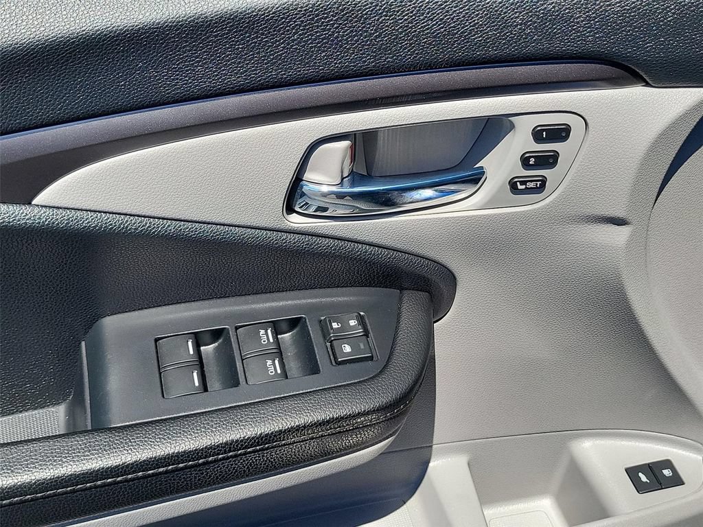 Used 2022 Honda Pilot EX-L image 16