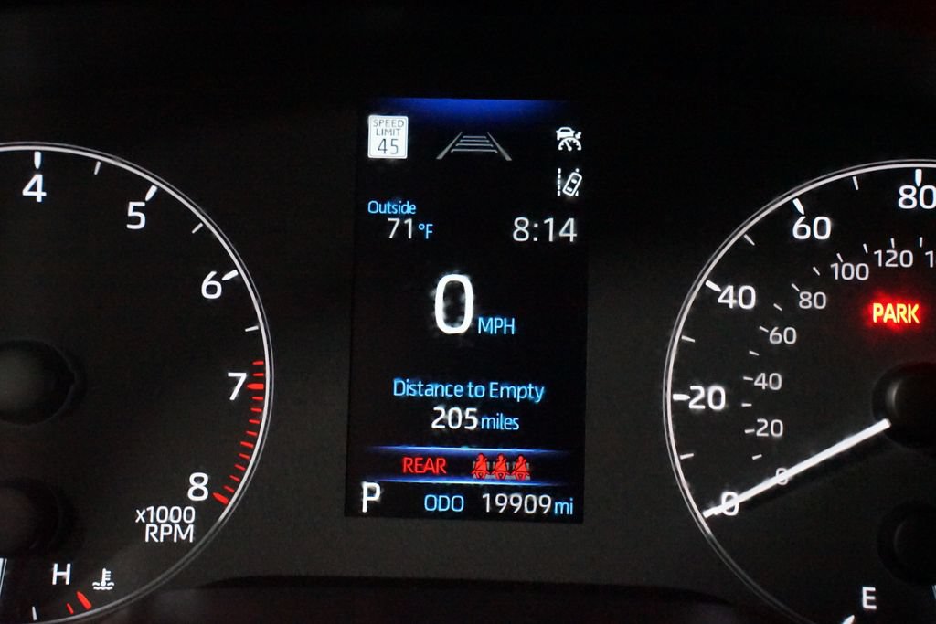 Certified 2024 Toyota Corolla Cross LE FWD image 16