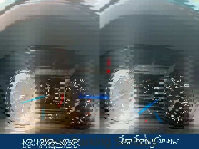 Used 2016 Ford Explorer XLT image 13