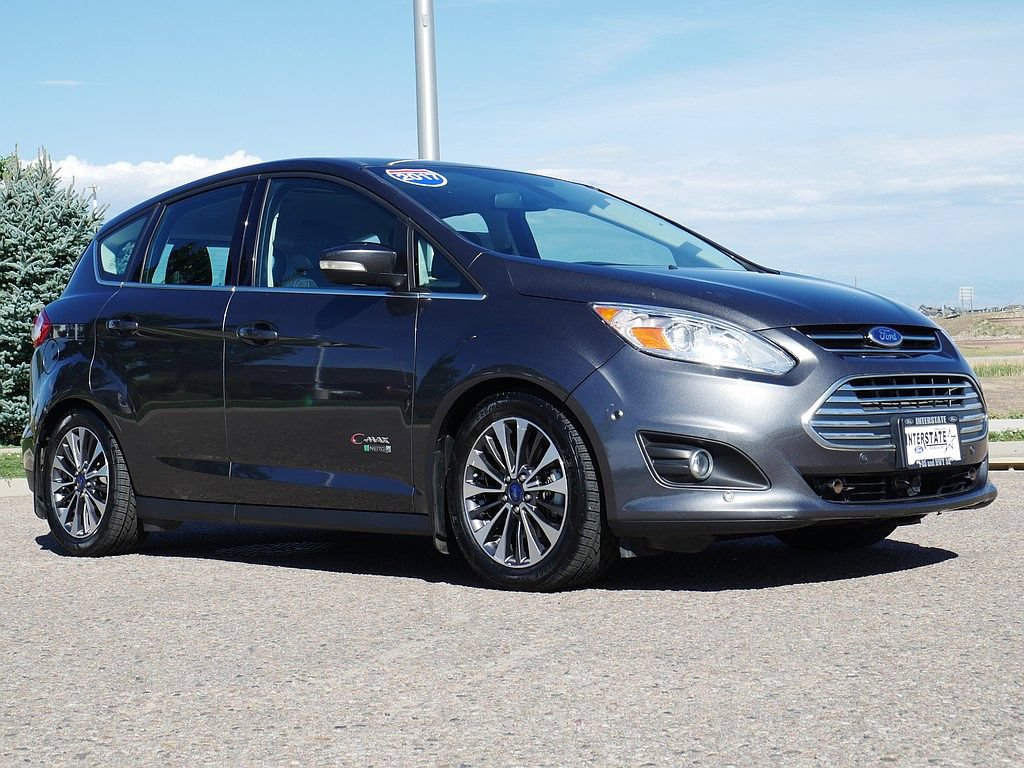 Used 2017 Ford C-MAX Energi Titanium w/ Equipment Group 501A FWD image 8