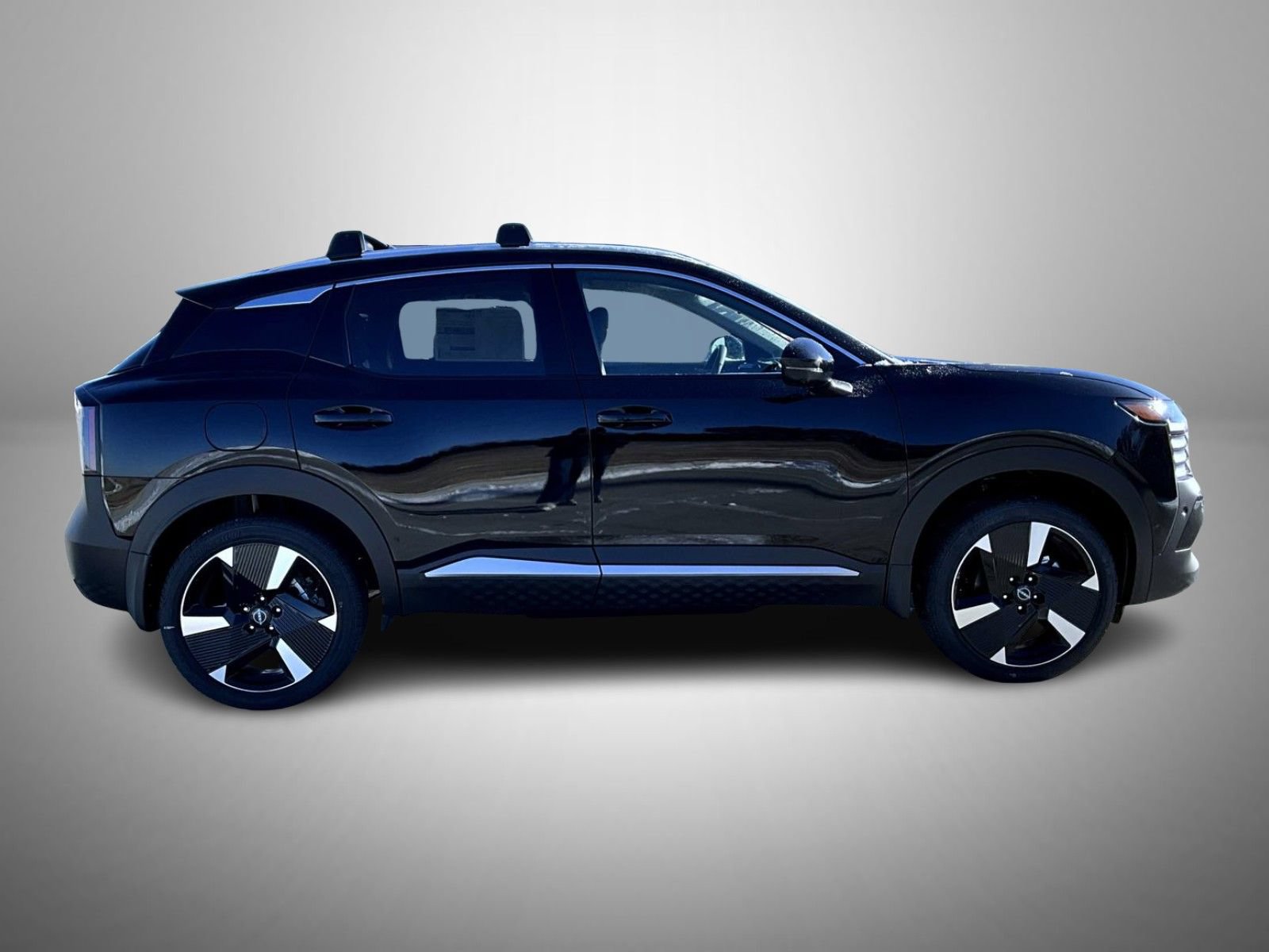 New 2026 Nissan Kicks SR w/ Cold Weather Package AWD/4WD image 4