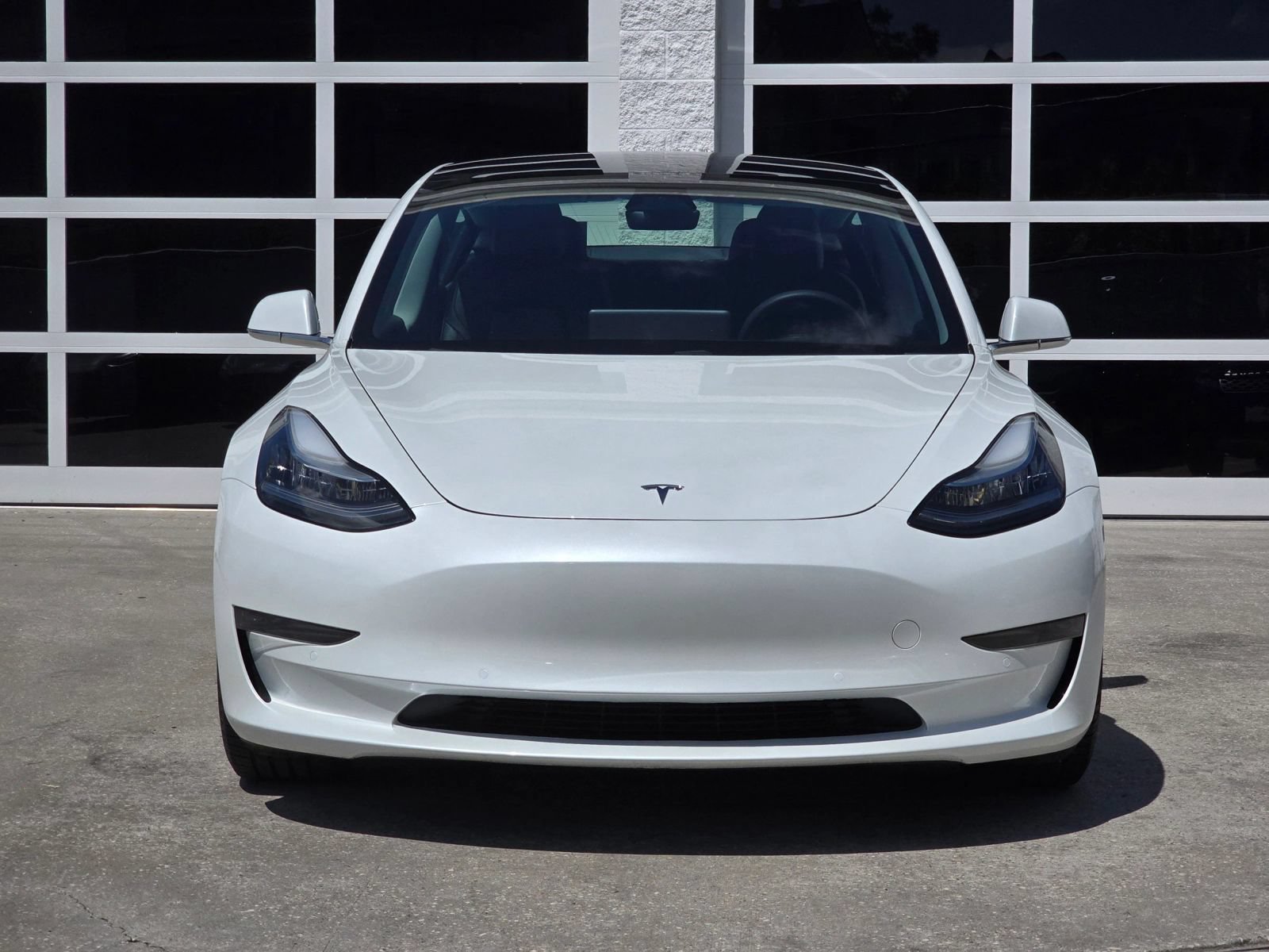 Used 2020 Tesla Model 3 Standard Range Plus RWD image 10