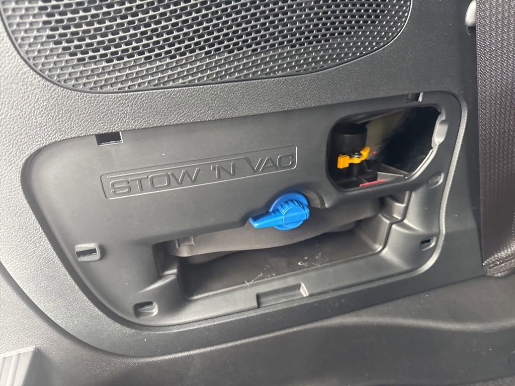 New 2026 Chrysler Pacifica Pinnacle image 48