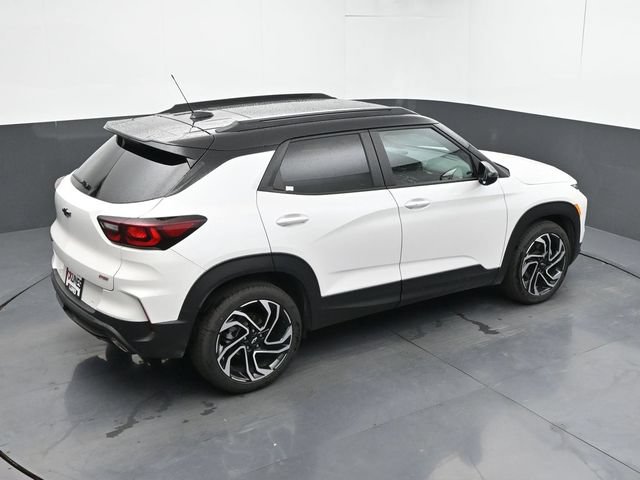 Used 2025 Chevrolet TrailBlazer RS w/ Convenience Package FWD image 13