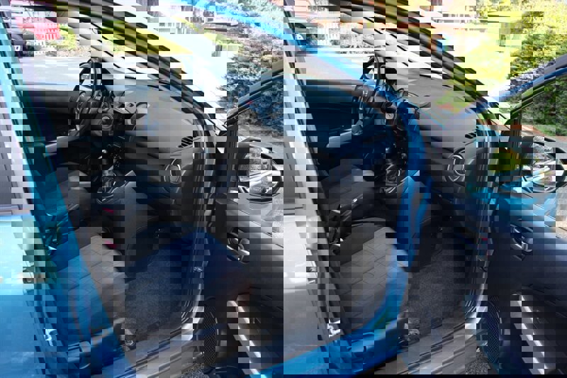 Used 2012 MAZDA MAZDA2 Sport image 13