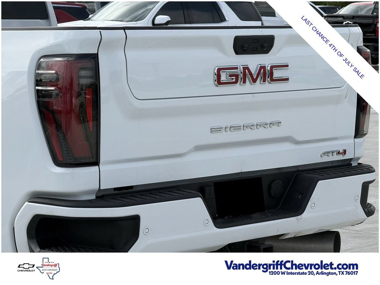 Certified 2025 GMC Sierra 2500 AT4 AWD/4WD image 6