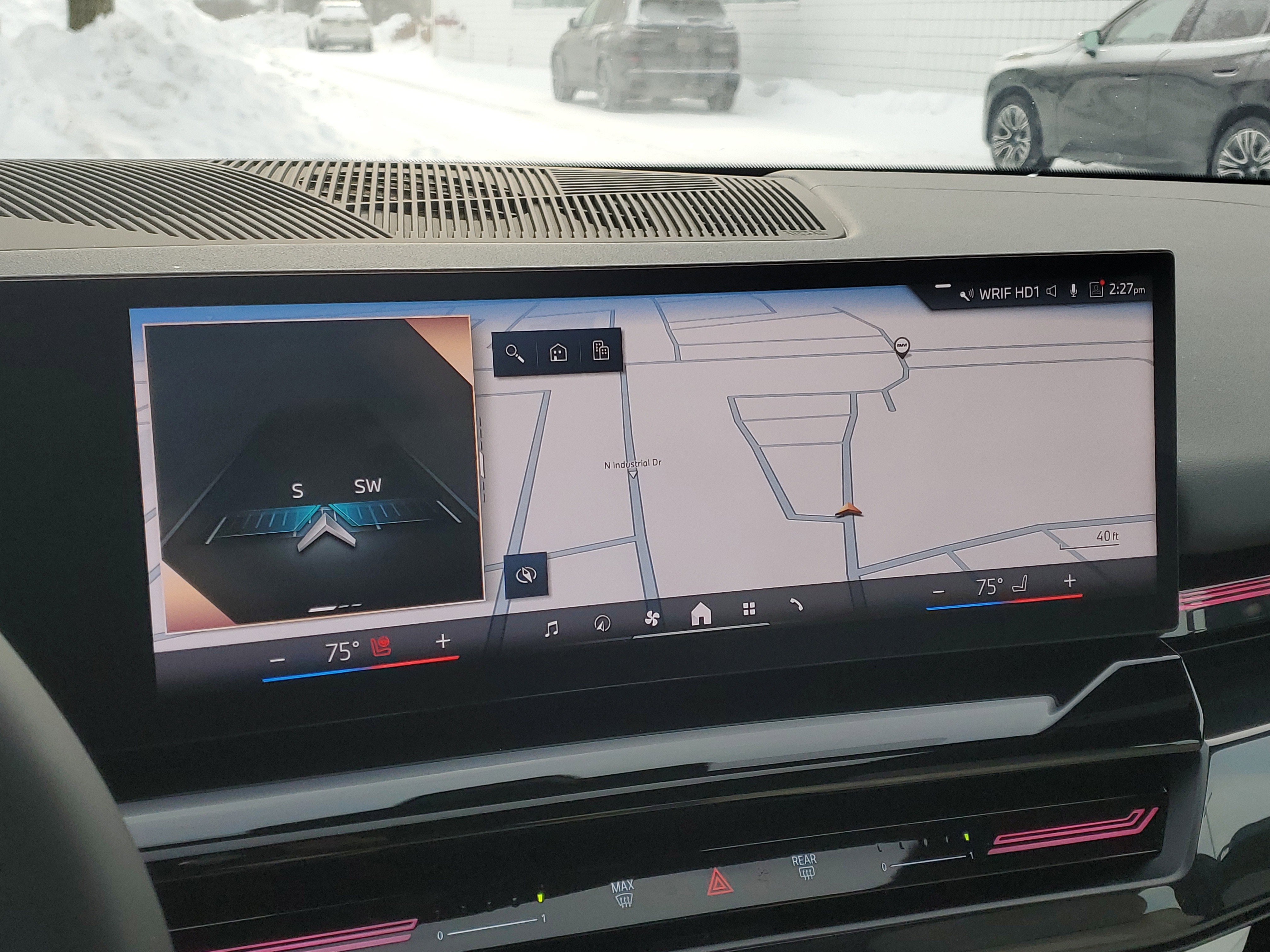 Certified 2024 BMW 530i xDrive w/ Premium Package image 17