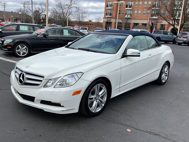 Used 2011 Mercedes-Benz E 350 Cabriolet image 11