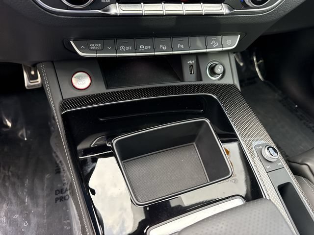 Used 2024 Audi SQ5 Prestige AWD/4WD image 21