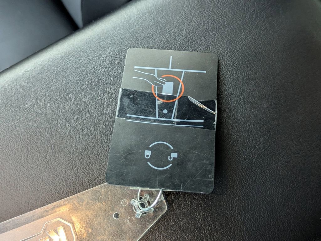 Used 2018 Tesla Model 3 Long Range image 29