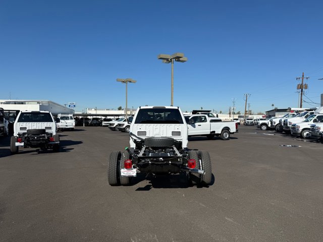 New 2026 Ford F550 4x4 Crew Cab image 3