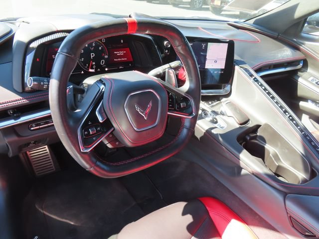 Used 2020 Chevrolet Corvette Stingray Premium Cpe w/ 3LT Preferred Equipment Group RWD image 17