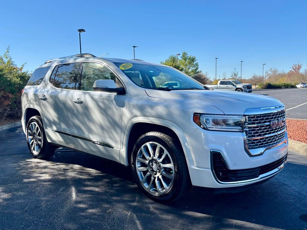 Used 2021 GMC Acadia Denali w/ Denali Ultimate Package image 8