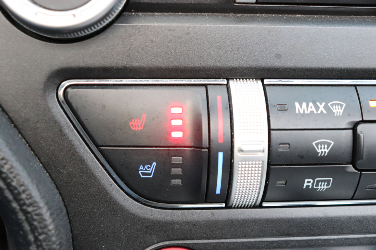 Used 2023 Ford Mustang Premium image 30