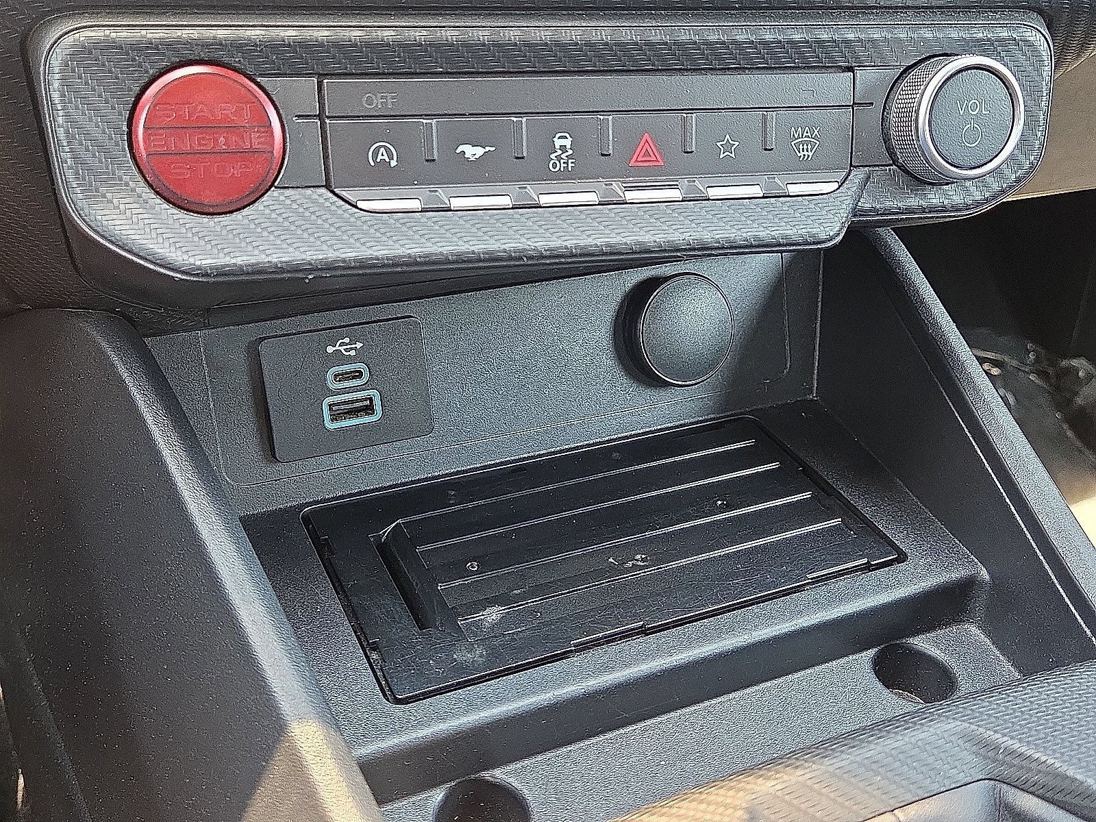 Used 2024 Ford Mustang Premium RWD image 27