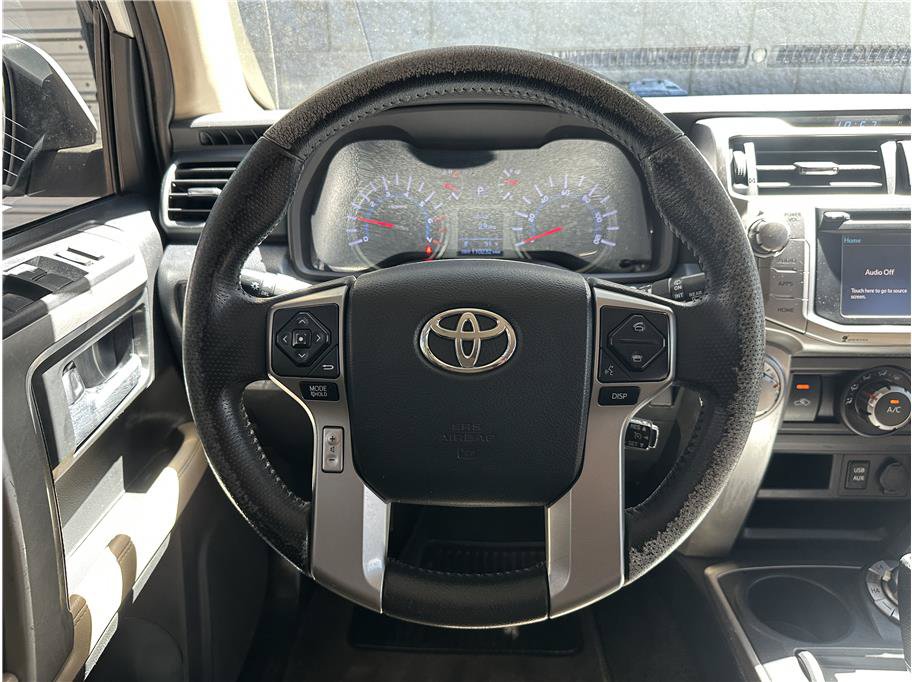 Used 2017 Toyota 4Runner SR5 AWD/4WD image 20