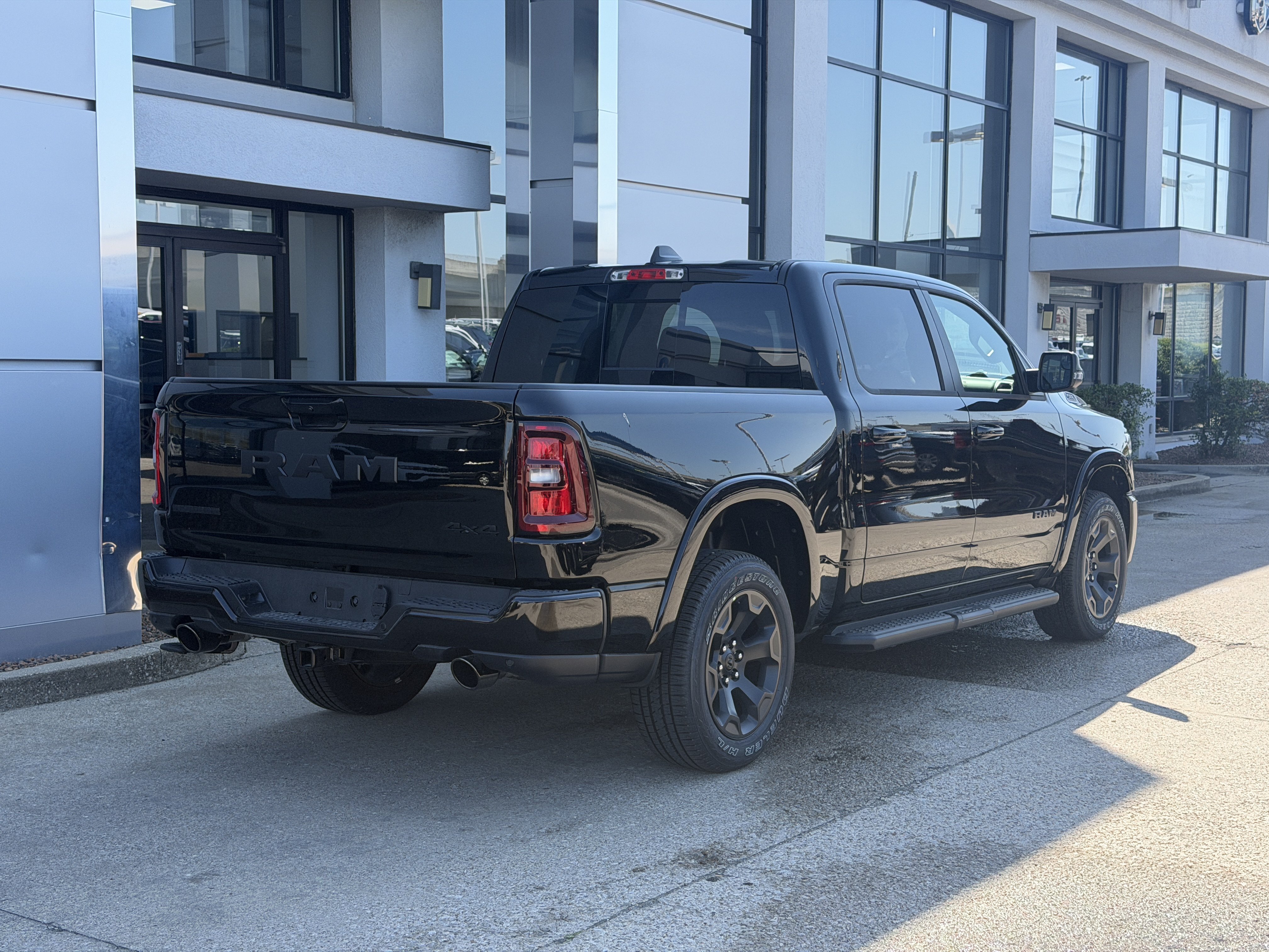 New 2026 RAM 1500 Big Horn AWD/4WD image 4