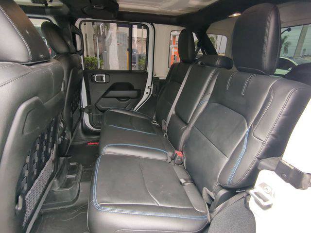 Certified 2022 Jeep Wrangler Unlimited Rubicon 4xe w/ Cold Weather Group image 15