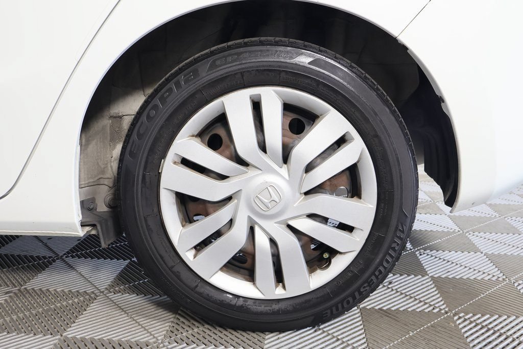 Used 2015 Honda Fit LX image 16