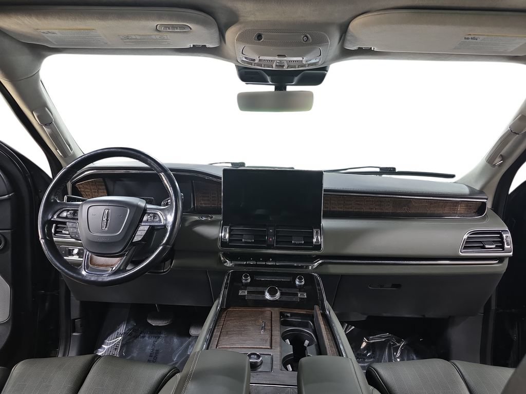 Used 2022 Lincoln Navigator Black Label AWD/4WD image 9