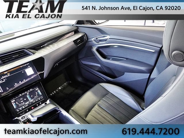 Used 2024 Audi Q8 e-tron Premium Plus AWD/4WD image 25