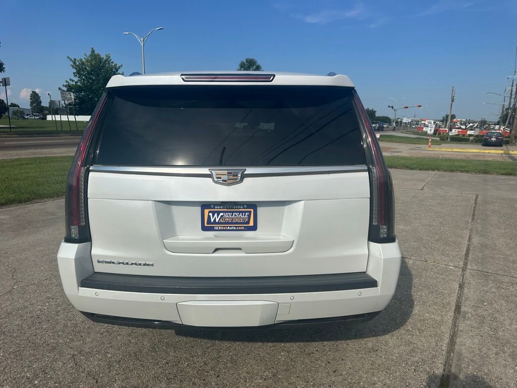 Used 2019 Cadillac Escalade ESV Luxury image 7