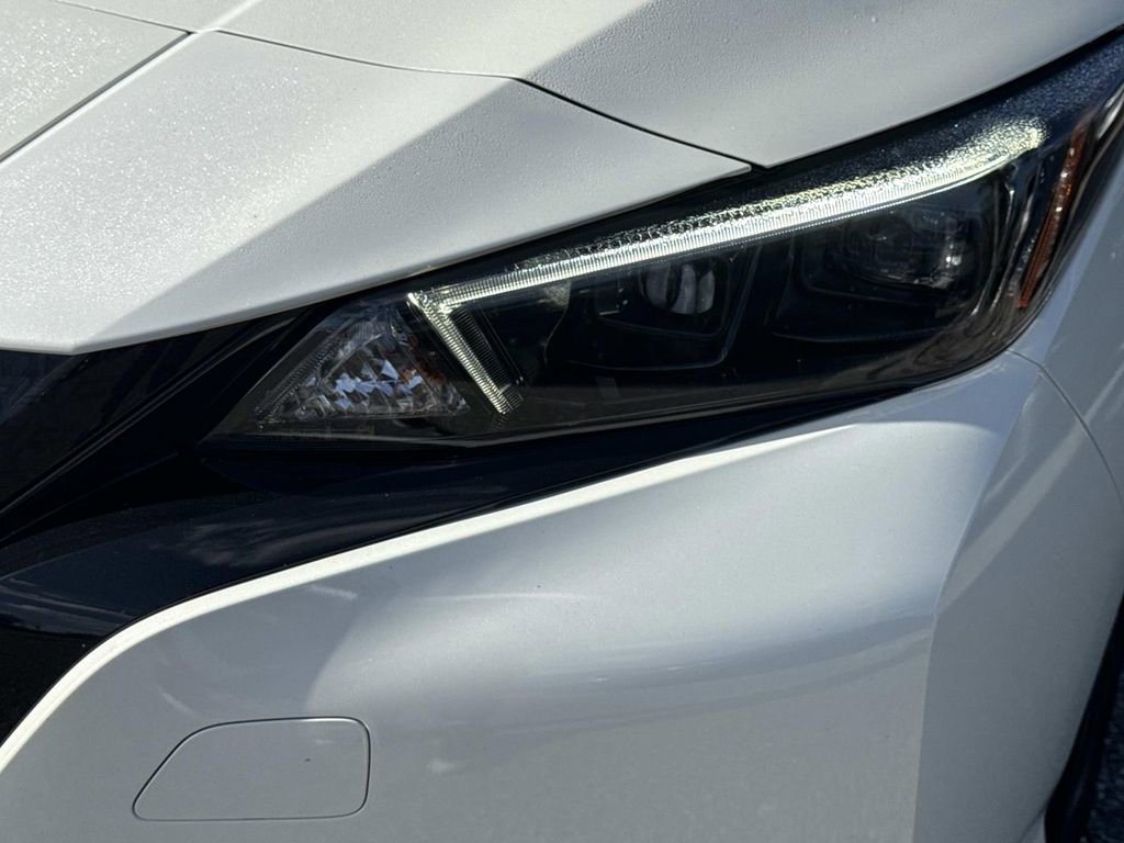 Certified 2025 Nissan Leaf SV Plus image 10