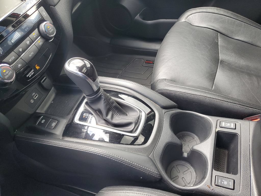 Used 2020 Nissan Rogue SL w/ Premium Package AWD/4WD image 23