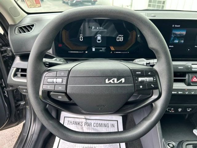 Used 2025 Kia K4 FWD image 16
